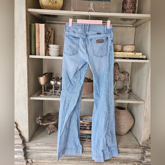Wrangler Retro Mae Light Wash Trouser Jeans - Picture 9 of 11